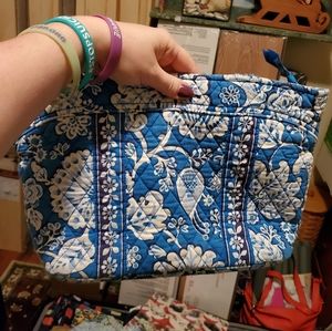 Vera bradley makeup bag
